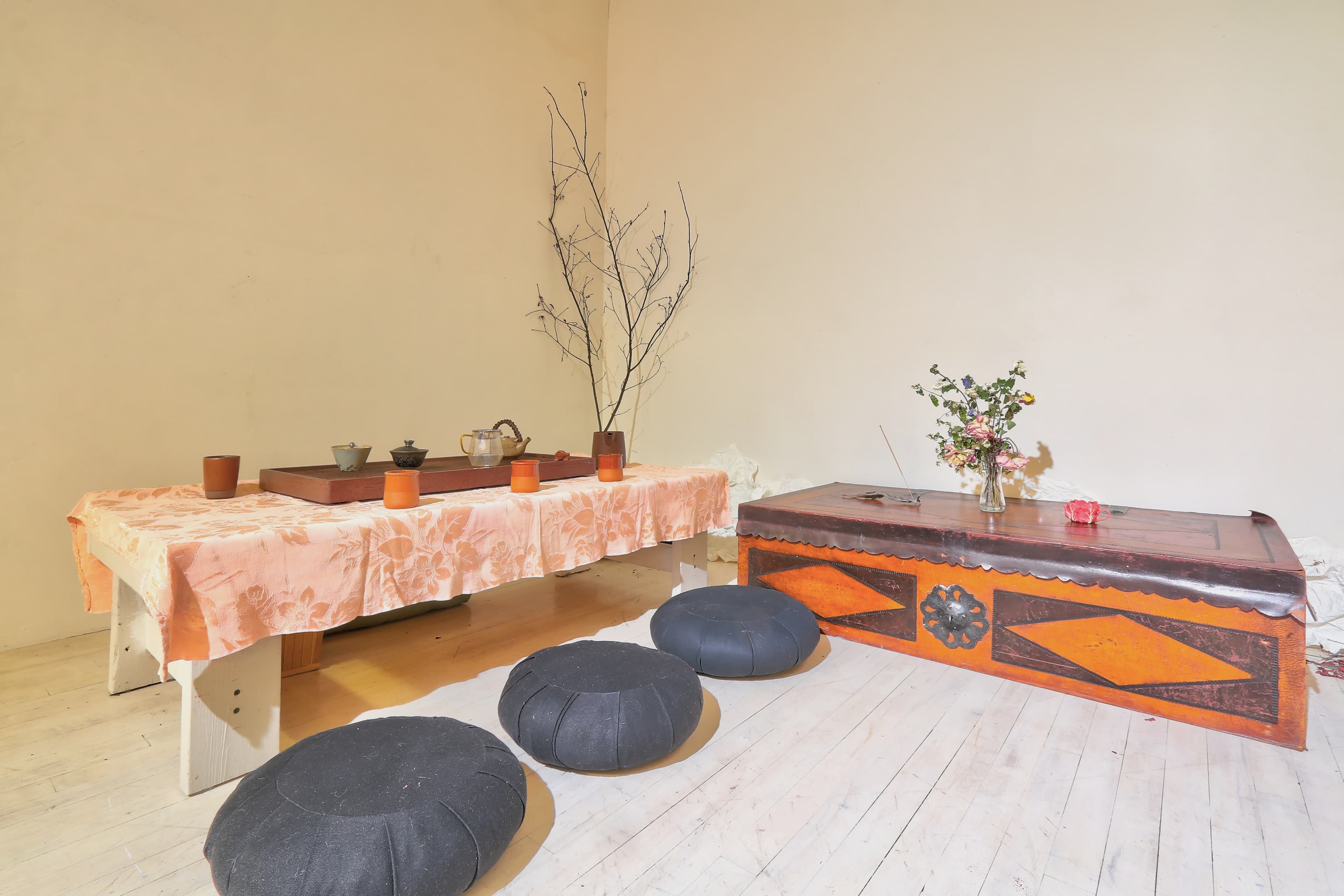 Staged room during a temporary Listamixma activation, photo 2